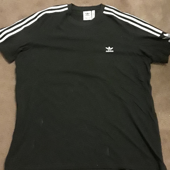 XL adidas stripped tee - Picture 1 of 3